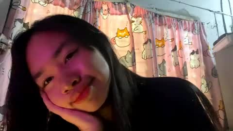 Mikki online show from 04-22-26, 05:43