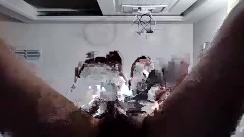 Snapshot of clos925 chatting on 01-04-25, 09:43 clos925 online show from 01-04-25, 09:43