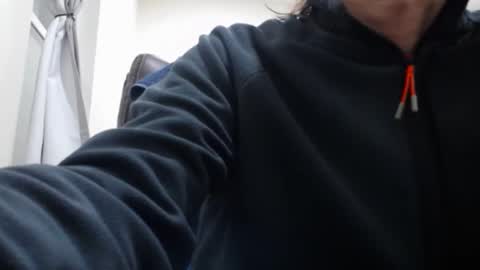 Snapshot of closetgay4 chatting on 11-26-25, 06:14 Alex C. online show from 11-26-25, 06:14