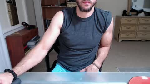 Snapshot of cloud900x chatting on 09-10-25, 01:38 Cloud online show from 09-10-25, 01:38