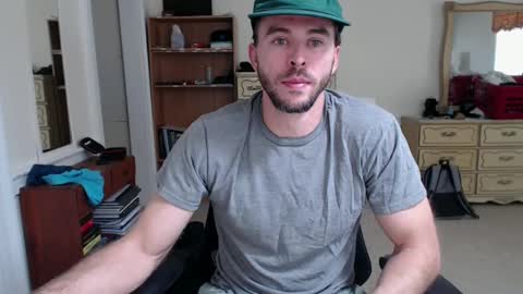 Snapshot of cloud900x chatting on 09-15-25, 05:24 Cloud online show from 09-15-25, 05:24