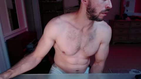 Snapshot of cloud900x chatting on 09-24-25, 07:23 Cloud online show from 09-24-25, 07:23