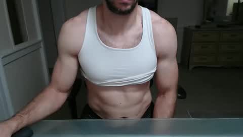 Snapshot of cloud900x chatting on 10-23-25, 03:00 Cloud online show from 10-23-25, 03:00