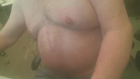 Snapshot of clouds8888 chatting on 10-10-25, 11:20 clouds8888 online show from 10-10-25, 11:20