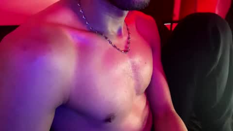 Snapshot of cloudsixtnine chatting on 02-14-26, 12:18 Drew online show from 02-14-26, 12:18