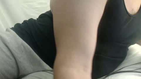 Snapshot of cloudy_pnp chatting on 04-21-26, 02:51 Joseph online show from 04-21-26, 02:51