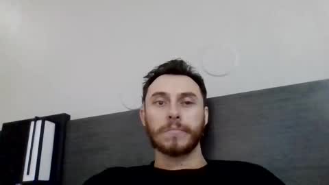 Snapshot of cloudyydayzz chatting on 04-26-26, 05:32 tallhungandcloudy online show from 04-26-26, 05:32