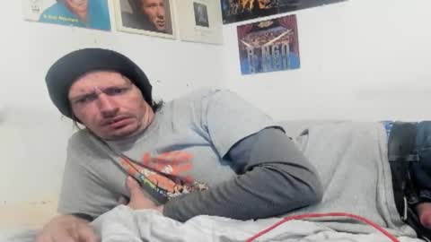 Snapshot of cloudyystarr666 chatting on 11-01-25, 08:27 cloudyystarr666 online show from 11-01-25, 08:27