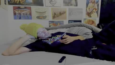 Snapshot of cloudyystarr666 chatting on 01-09-26, 12:30 cloudyystarr666 online show from 01-09-26, 12:30