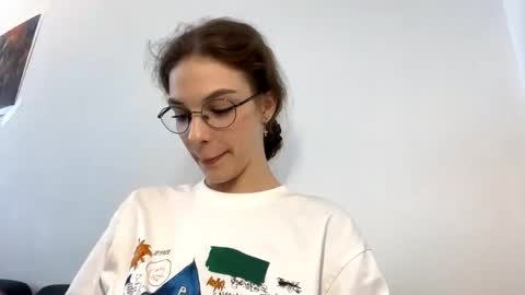 Anya online show from 06-03-26, 04:45