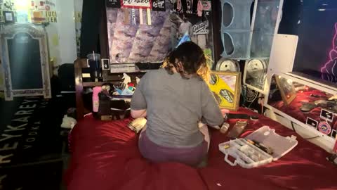 COCK N CREAMZ  WET DREAMZ online show from 01-23-25, 08:25