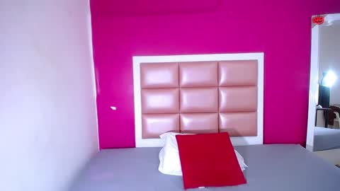 Snapshot of cock_whisperer69 chatting on 12-07-24, 11:40 cock_whisperer69 online show from 12-07-24, 11:40