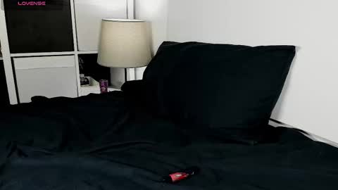 MUSCLE STUD online show from 10-16-25, 10:55