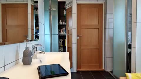 Cockvantage online show from 09-19-25, 11:55