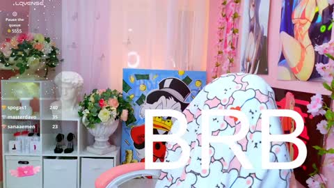 Snapshot of coconut_mia chatting on 01-18-25, 12:13 Mia online show from 01-18-25, 12:13