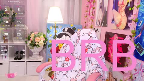 Snapshot of coconut_mia chatting on 02-01-25, 11:58 Mia online show from 02-01-25, 11:58