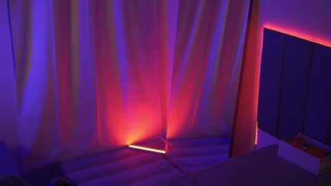 Coconutcatin online show from 03-07-25, 10:32