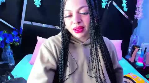 Cocoo  online show from 10-23-25, 03:17