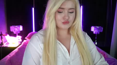 onlyfans amyleyy online show from 12-17-24, 10:44