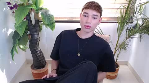 Snapshot of coddy_doll chatting on 02-25-25, 09:02 Coddy online show from 02-25-25, 09:02