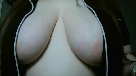 Snapshot of codieraye chatting on 01-14-25, 02:22 TheGoddessCodie online show from 01-14-25, 02:22