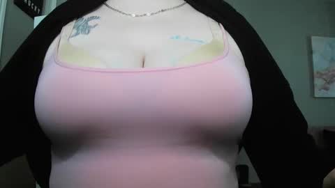 Snapshot of codieraye chatting on 02-20-25, 05:51 TheGoddessCodie online show from 02-20-25, 05:51