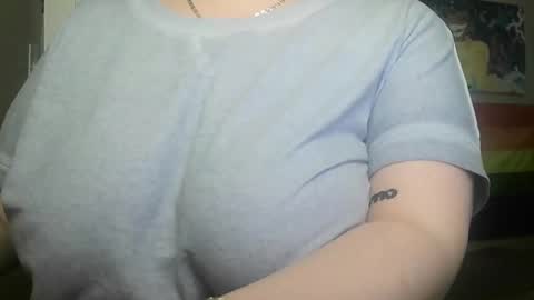 Snapshot of codieraye chatting on 09-10-25, 06:08 TheGoddessCodie online show from 09-10-25, 06:08