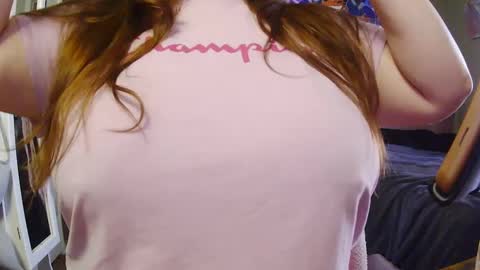 Snapshot of codieraye chatting on 10-09-25, 02:04 TheGoddessCodie online show from 10-09-25, 02:04