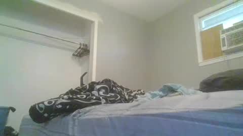 Snapshot of codmaster69 chatting on 06-07-26, 10:46 lickerpro69 online show from 06-07-26, 10:46