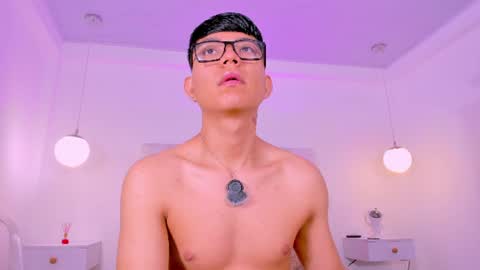 Snapshot of codytwink_ chatting on 07-26-26, 02:57 Cody online show from 07-26-26, 02:57