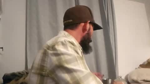 coffeemaker4 online show from 12-19-25, 10:17