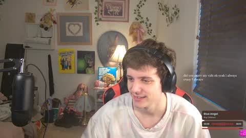 Snapshot of cokia_ chatting on 12-22-24, 09:09 Cokia online show from 12-22-24, 09:09