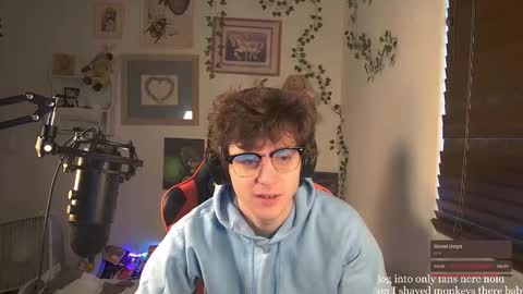 Snapshot of cokia_ chatting on 03-12-25, 12:10 Cokia online show from 03-12-25, 12:10