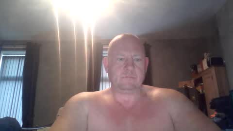 col4nows online show from 11-17-25, 08:31