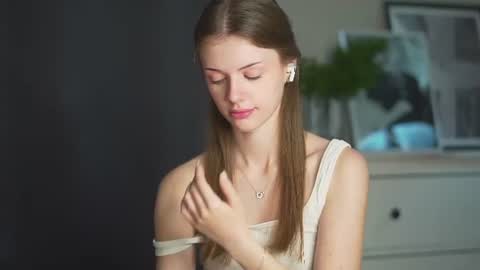 Snapshot of cold_humble chatting on 07-03-26, 03:35 Akumakekw online show from 07-03-26, 03:35