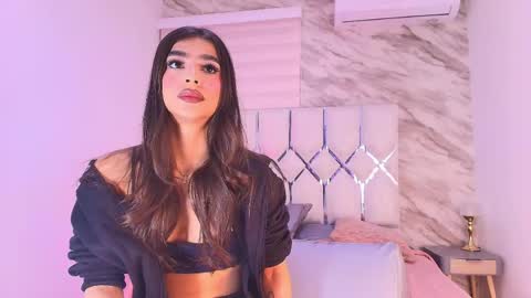 colett online show from 04-06-26, 11:55