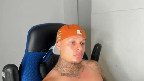 Snapshot of colin_prince2 chatting on 12-21-24, 07:24 COLIN online show from 12-21-24, 07:24