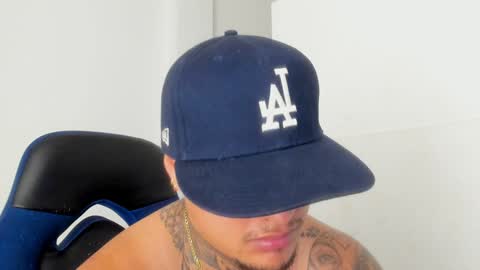 Snapshot of colin_prince2 chatting on 01-16-25, 12:12 COLIN online show from 01-16-25, 12:12