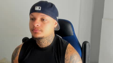 Snapshot of colin_prince2 chatting on 01-19-25, 02:28 COLIN online show from 01-19-25, 02:28