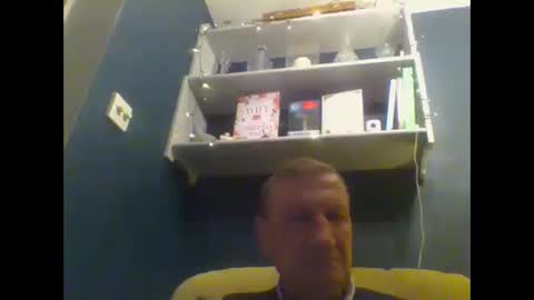 Snapshot of colinbeech chatting on 12-30-24, 04:19 colinbeech online show from 12-30-24, 04:19