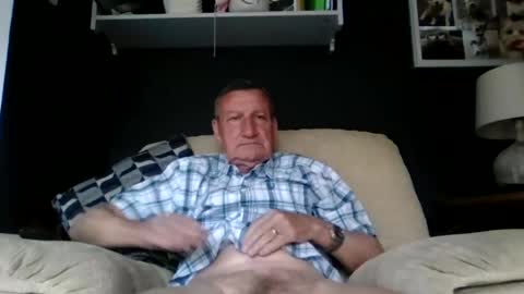 colinbeech online show from 06-17-26, 08:50