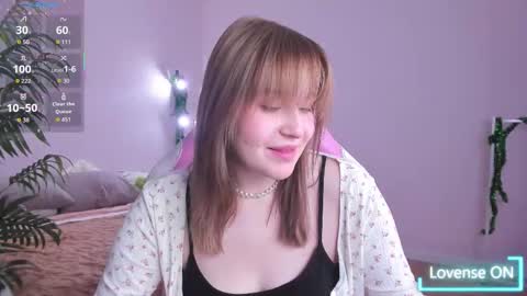 Collen Mon Tue Wed Thu Fri GMT 3 0300am - 0900am  online show from 01-10-26, 04:42