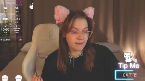 Collen Mon Tue Wed Thu Fri GMT 3 0300am - 0900am  online show from 03-26-26, 06:35