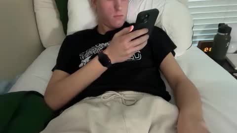 collegetwinky6769 online show from 01-31-26, 11:14