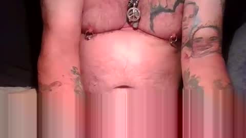 Snapshot of collinspiercedcock2 chatting on 11-16-25, 01:39 collinspiercedcock2 online show from 11-16-25, 01:39