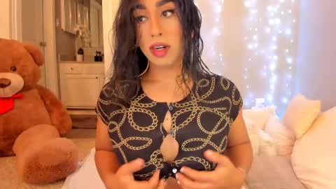    ........ Instagram  Lorysexys online show from 01-14-25, 12:54