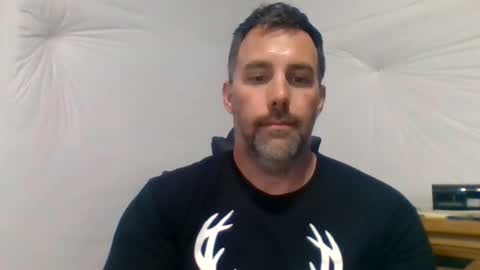 Just me online show from 04-17-26, 08:12