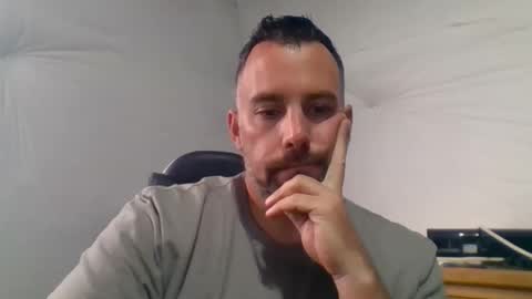 Just me online show from 04-21-26, 02:45