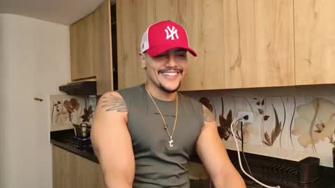 Jhoan online show from 11-20-25, 05:51