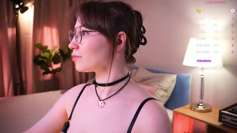 Audrey online show from 03-29-26, 01:44